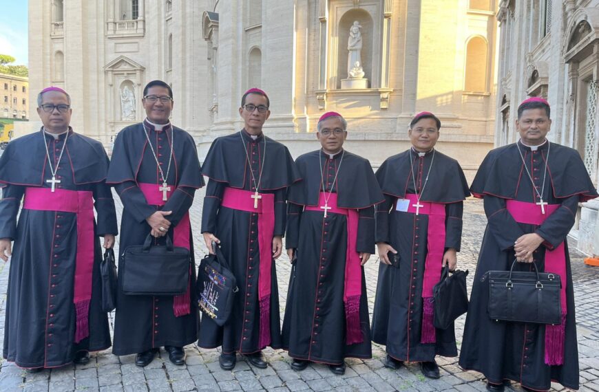 ၥၫ့ဎွၩဒိၪ Pope Leo XIV ကိၭဒၪခီၩ့ ၥၫ့ခိၪဒိၪအၥၫ့လဖၪ လၧဘၫတံၫကၫ့အဂဲး