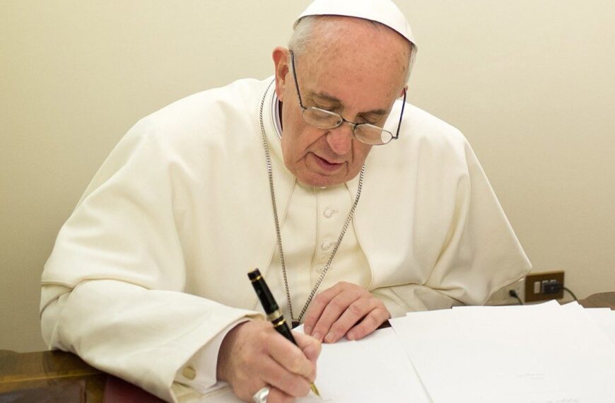 ၥၫ့ဎွၩဒိၪ Francis ကွ့ၩထၬႇ Dilexit Nos လံၬဂဲးဒိၪ အဂဲး