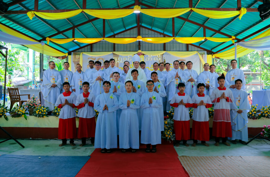 စိန်ပေါလ်Broလဖၪ ဒိၭန့ ဆၧအုၩ့လၩ့အဆိၪထုၬအဂဲး ဆၧပရၧၫ့