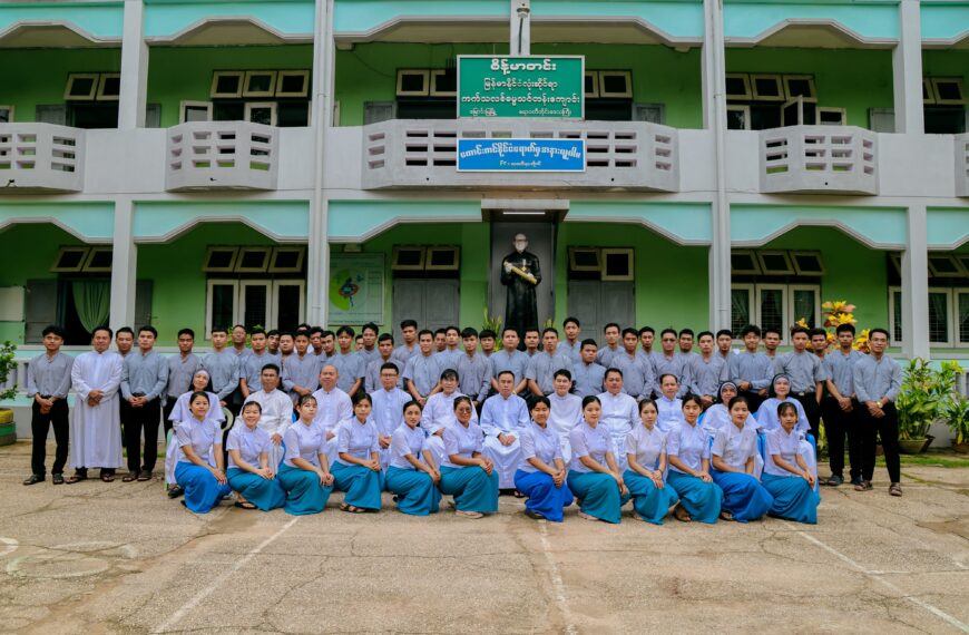 2026-2027နံၪ့ ခးပယၩ့ထီးဘံၪ့ယၫ ဆၧအီၪကီၪ့ဆရၫႇမုၪလဖၪ အဆၧမၩလိၪနံၪ့ဝဲထၪ့